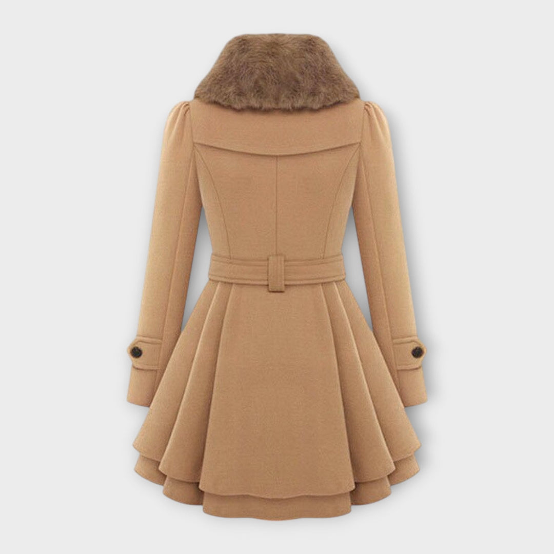 Elivara – Chic fur-collared coat